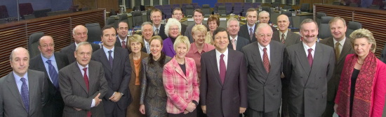 ���B�ψ���