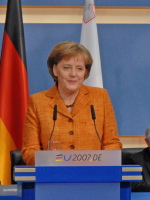 �h�C�c�� Merkel ��
